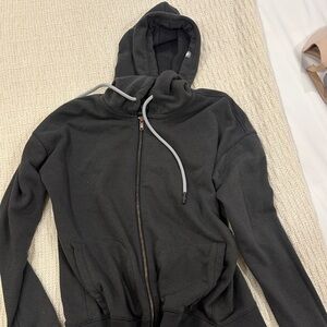 Figs women’s scrub jacket dark grey